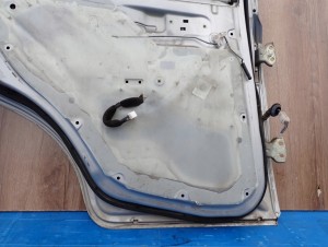 CHEVROLET AVEO SEDAN 4D T250 07- DRZWI TYLNE LEWE 92U 10/10 MINIATURA