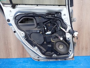 MAZDA3 MAZDA 3 BK SEDAN 03-07 DRZWI TYLNE LEWE 12/14 MINIATURA