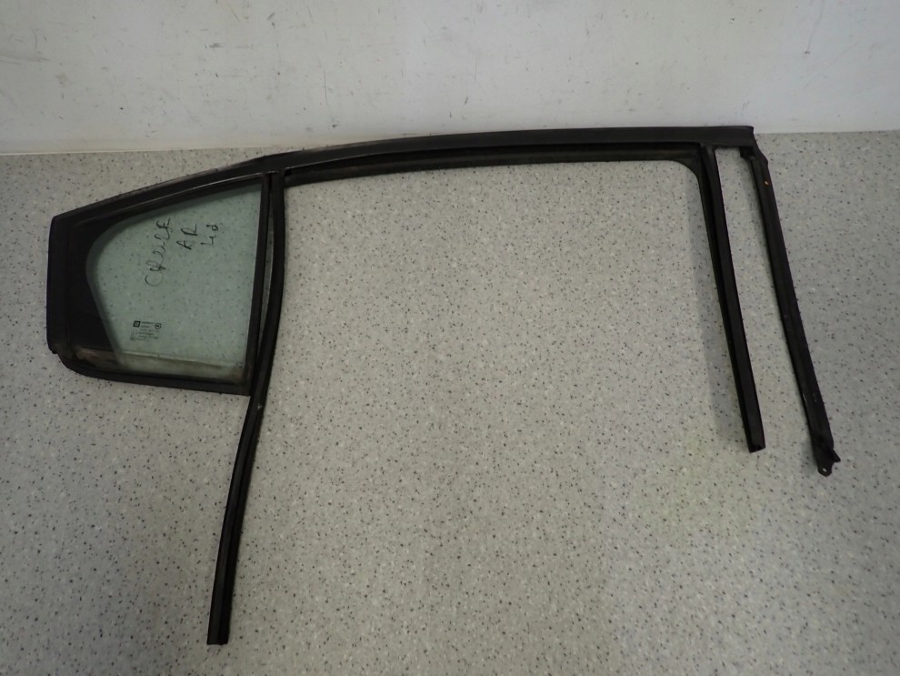 CHEVROLET CRUZE 4d 08-12 SZYBA PRAWA TYŁ USZCZELKA 2/4