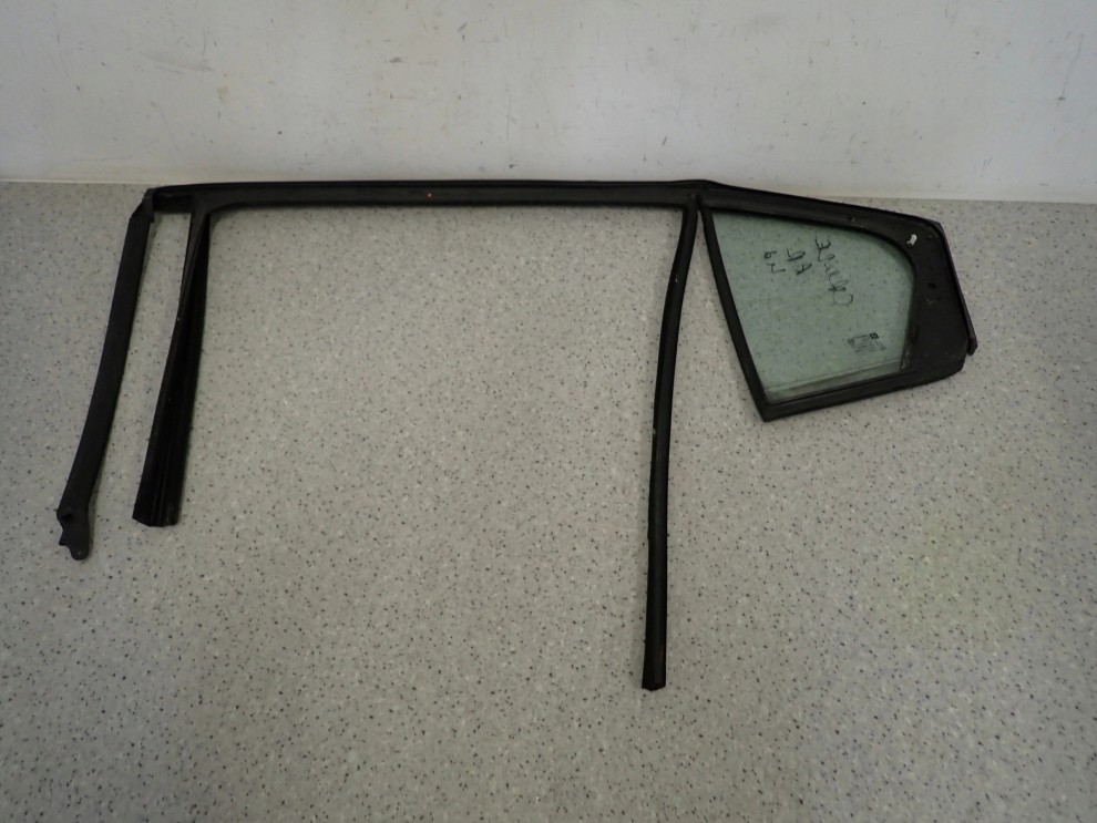 CHEVROLET CRUZE 4d 08-12 SZYBA PRAWA TYŁ USZCZELKA 4/4
