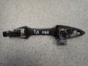 HONDA FRV FR-V 05- KLAMKA PRZEDNIA LEWA CHROM 4/4 MINIATURA