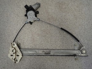 HONDA FR-V FRV PODNOŚNIK SZYBY PRZEDNI LEWY 2/3 MINIATURA