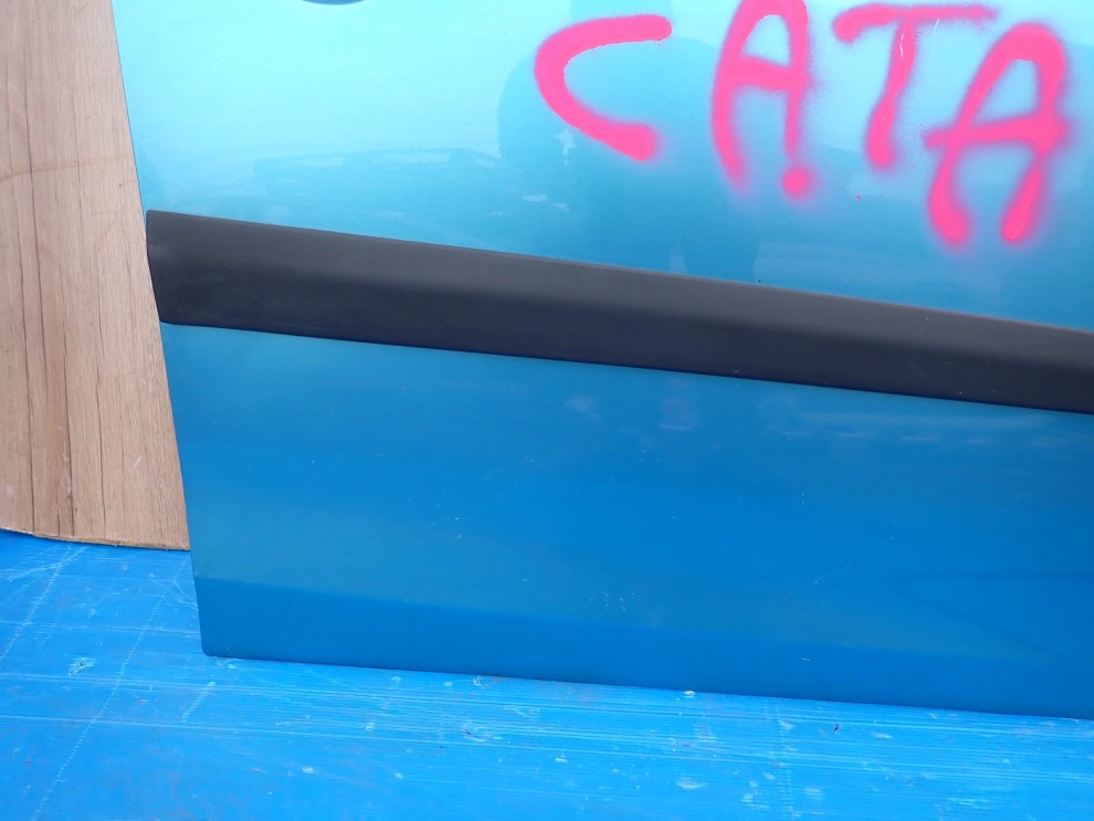 SUZUKI SPLASH 08-14 DRZWI PRZEDNIE PRAWE ZDQ 7/11