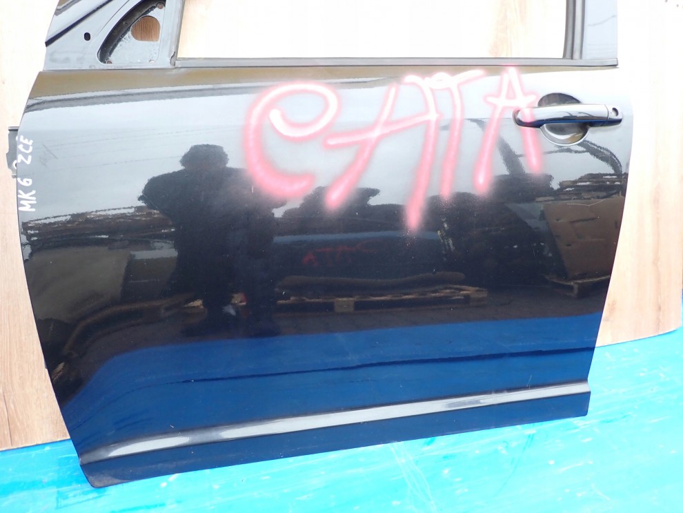 SUZUKI SWIFT 5d MK6 04-09 DRZWI PRZEDNIE LEWE ZCE 8/12