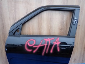 SUZUKI SWIFT 5d MK6 04-09 DRZWI PRZEDNIE LEWE ZCE 2/12 MINIATURA