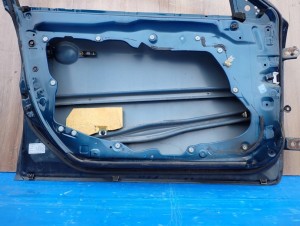 MAZDA 6 02-07 DRZWI PRZEDNIE LEWE 13/13 MINIATURA