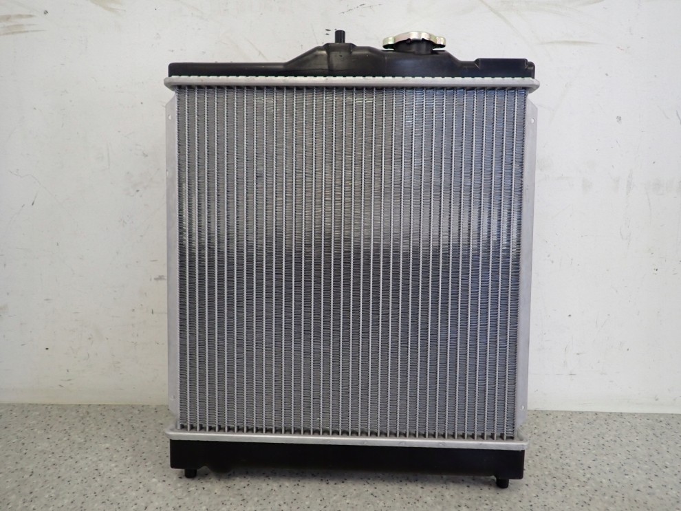 HONDA CIVIC EG 91-95 CHŁODNICA WODY 1.3, 1.5 AUTOMATYCZNA SKRZYNIA 1/4