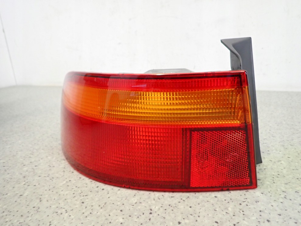 HONDA ACCORD 93-95 EUROPA LAMPA TYLNA LEWA NOWA ORYGINAŁ 2/6