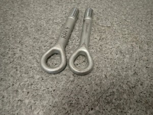 TOYOTA RAV4 RAV 4 99-05 HAK HOLOWNICZY PRZÓD UCHO HAKA 5/5 MINIATURA