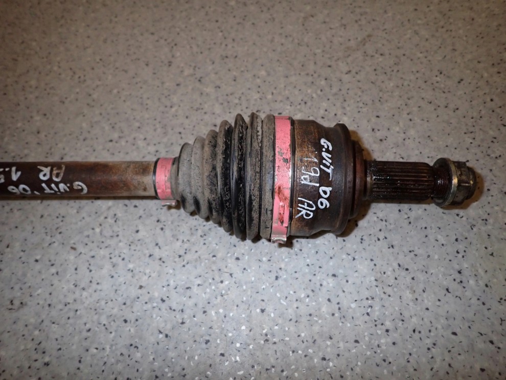 GRAND VITARA II 05-09 1.9 DDIS PÓŁOŚ TYLNA PRAWA 2/4