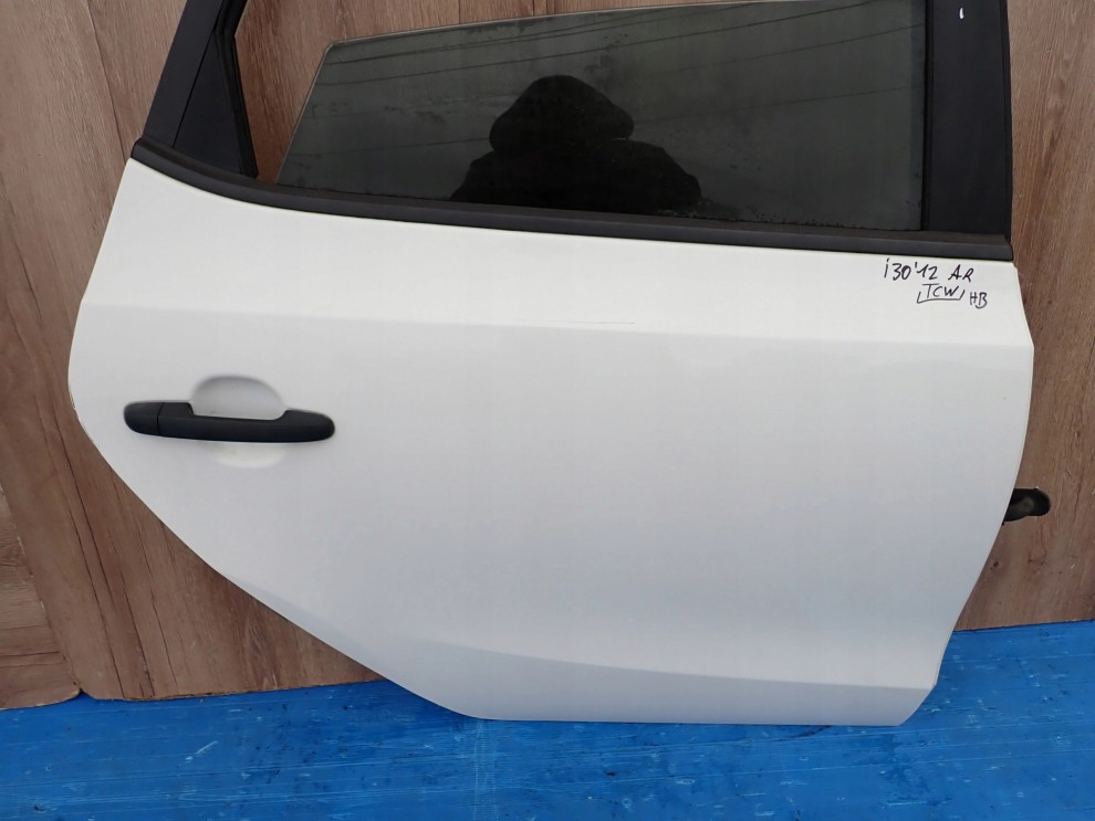 HYUNDAI I30 HATCHBACK 07-12 DRZWI TYLNE PRAWE TCW 2/12