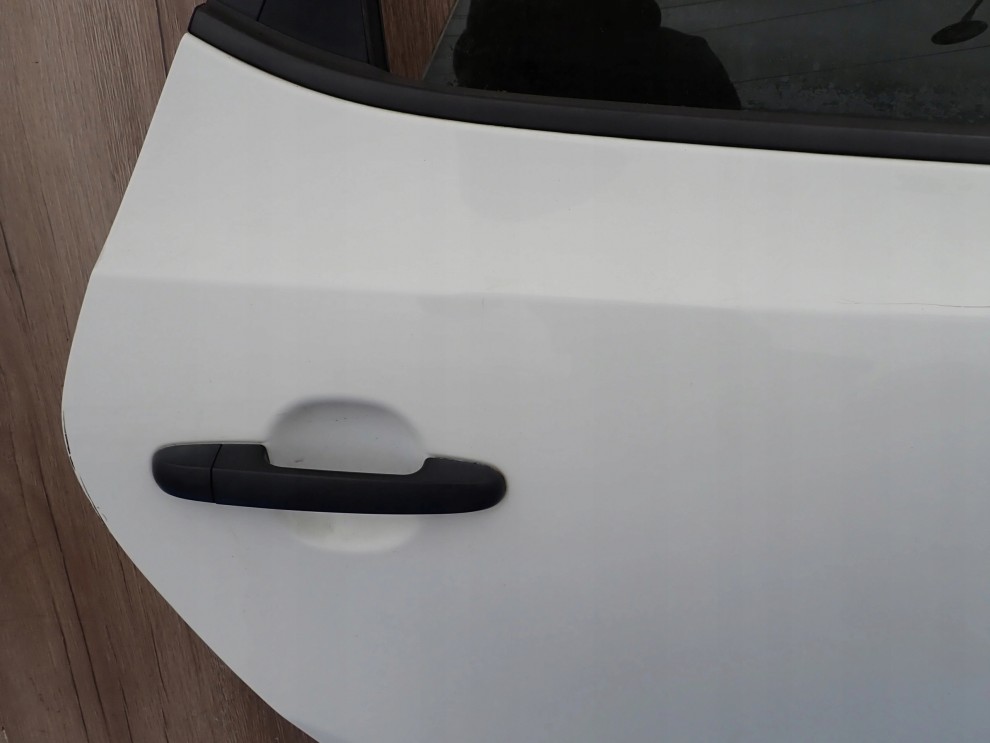 HYUNDAI I30 HATCHBACK 07-12 DRZWI TYLNE PRAWE TCW 5/12