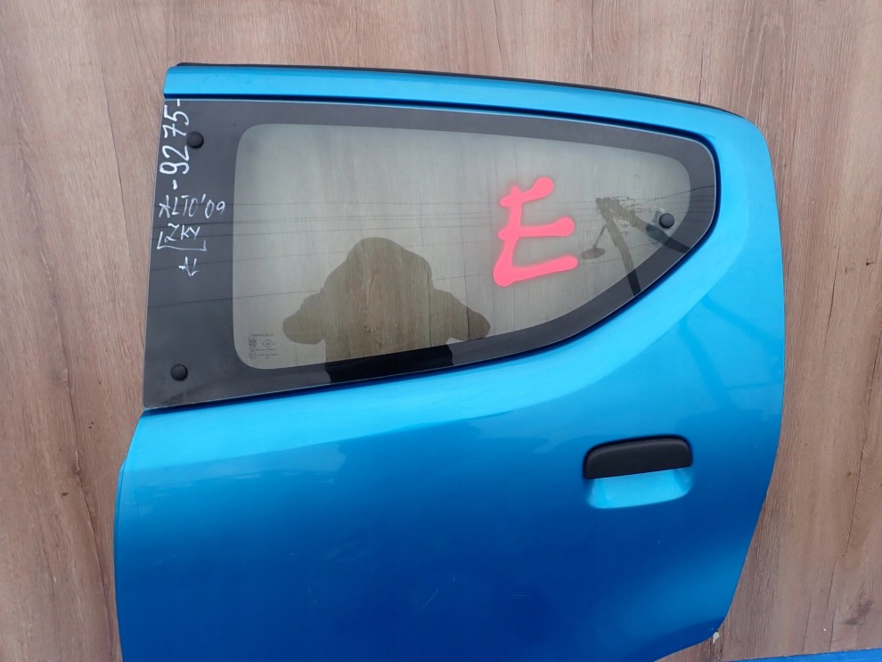 SUZUKI ALTO NISSAN PIXO 09- DRZWI TYLNE LEWE ZKY 10/12