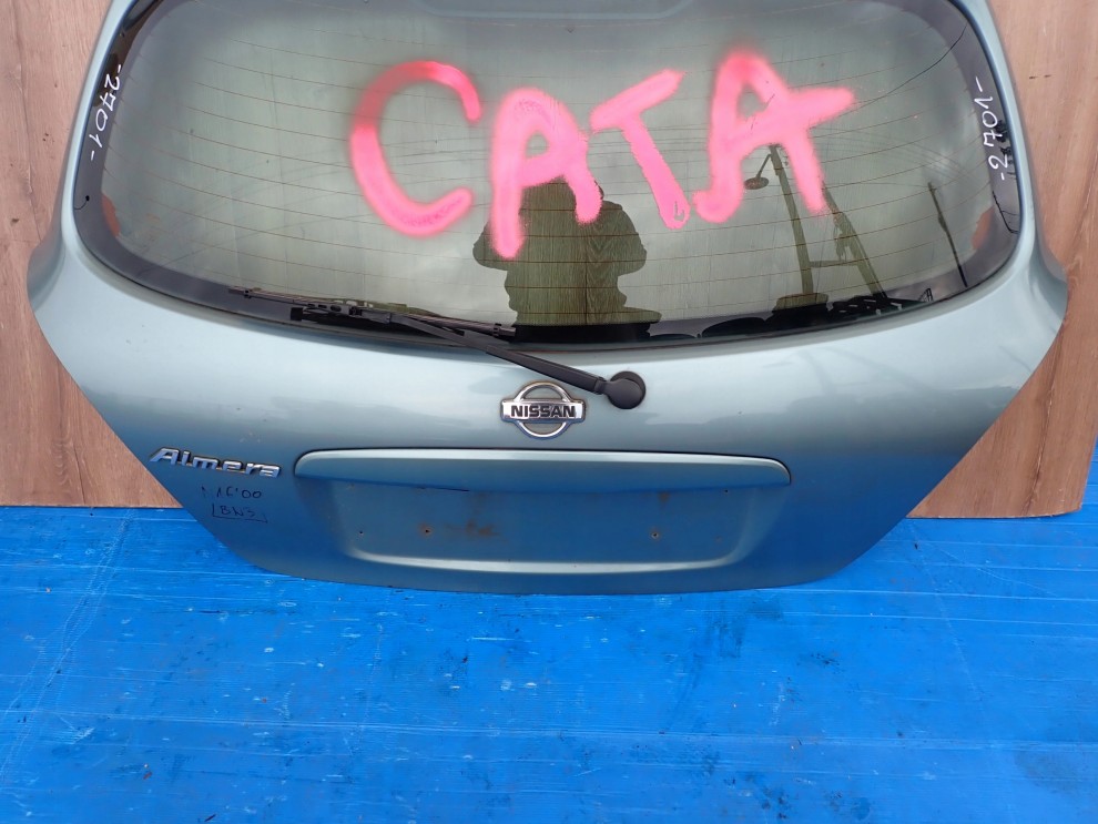 NISSAN ALMERA N16 00-06 KLAPA BAGAŻNIKA SZYBA TYLNA BN3 2/12