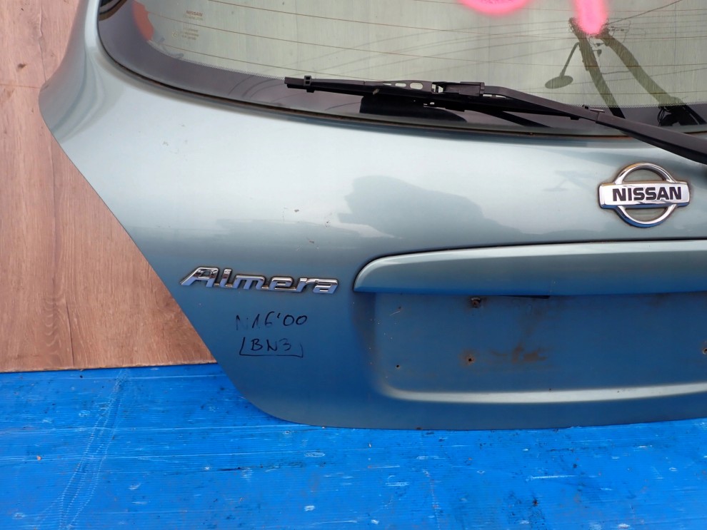 NISSAN ALMERA N16 00-06 KLAPA BAGAŻNIKA SZYBA TYLNA BN3 3/12