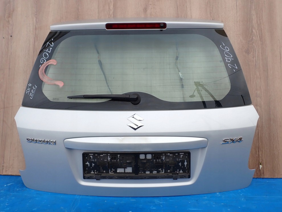 SUZUKI SX4 06-13 KLAPA BAGAŻNIKA SZYBA TYLNA ZCC 1/6