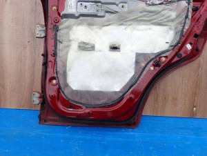 HYUNDAI SANTA FE 01- DRZWI TYLNE PRAWE NQ 10/10 MINIATURA