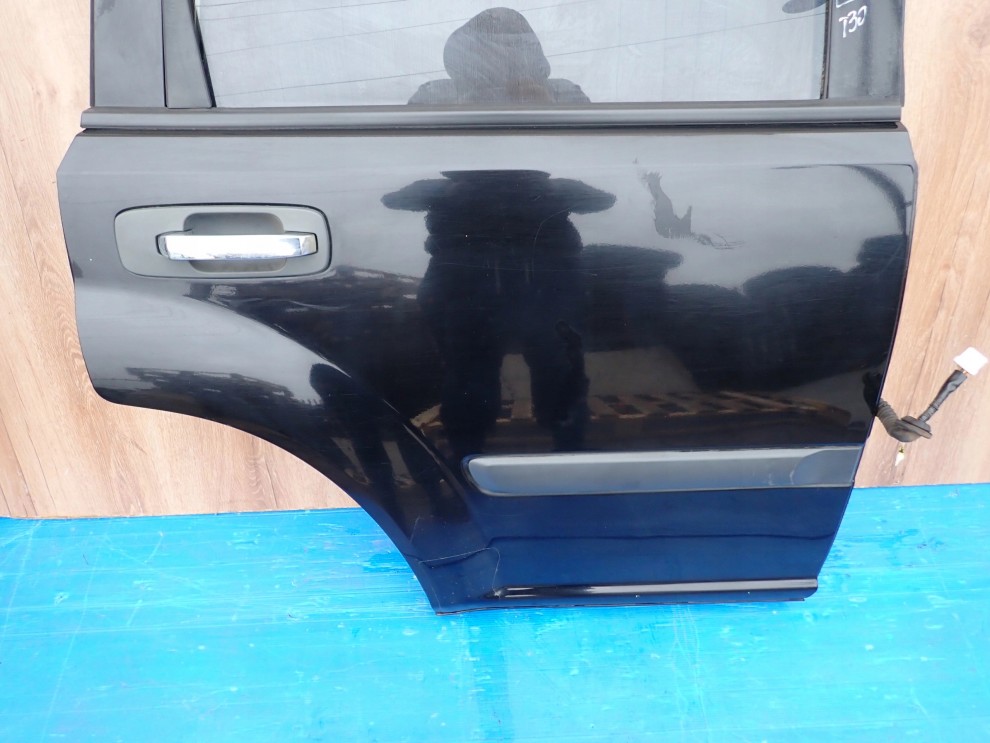 NISSAN X-TRAIL T30 01-06 DRZWI TYLNE PRAWE KH3K 2/9