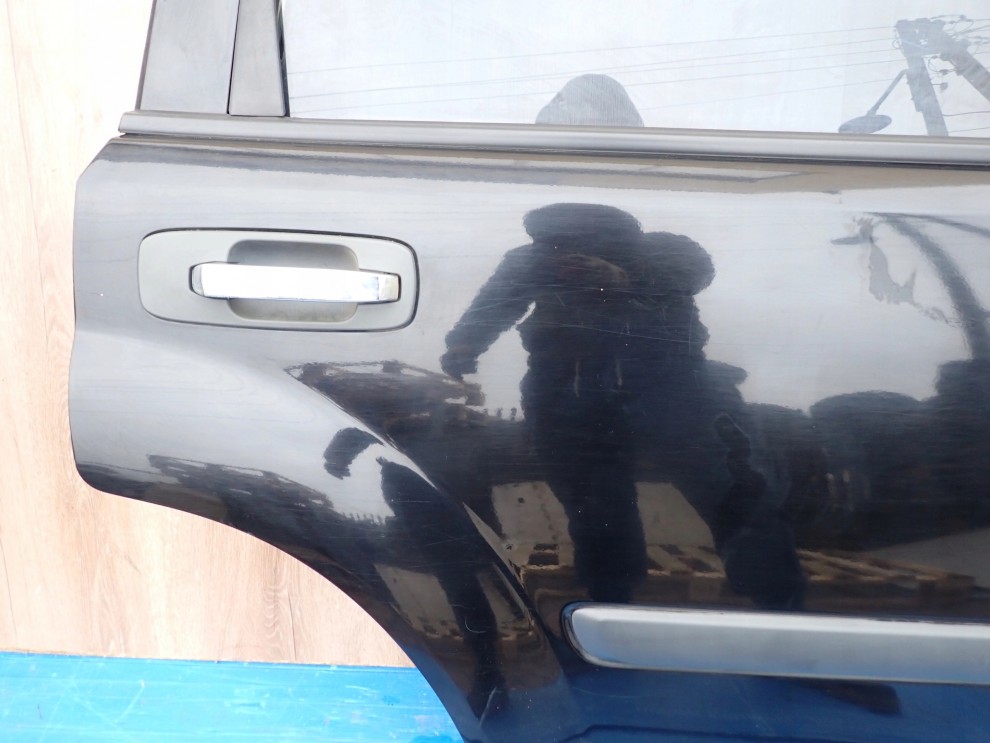 NISSAN X-TRAIL T30 01-06 DRZWI TYLNE PRAWE KH3K 6/9