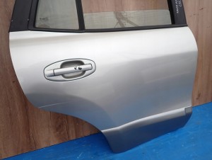HYUNDAI SANTA FE 01- DRZWI TYLNE PRAWE LL 4/15 MINIATURA