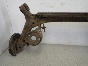 HONDA JAZZ II 02-07 BELKA ZAWIESZENIA TYLNEGO 6/15 MINIATURA