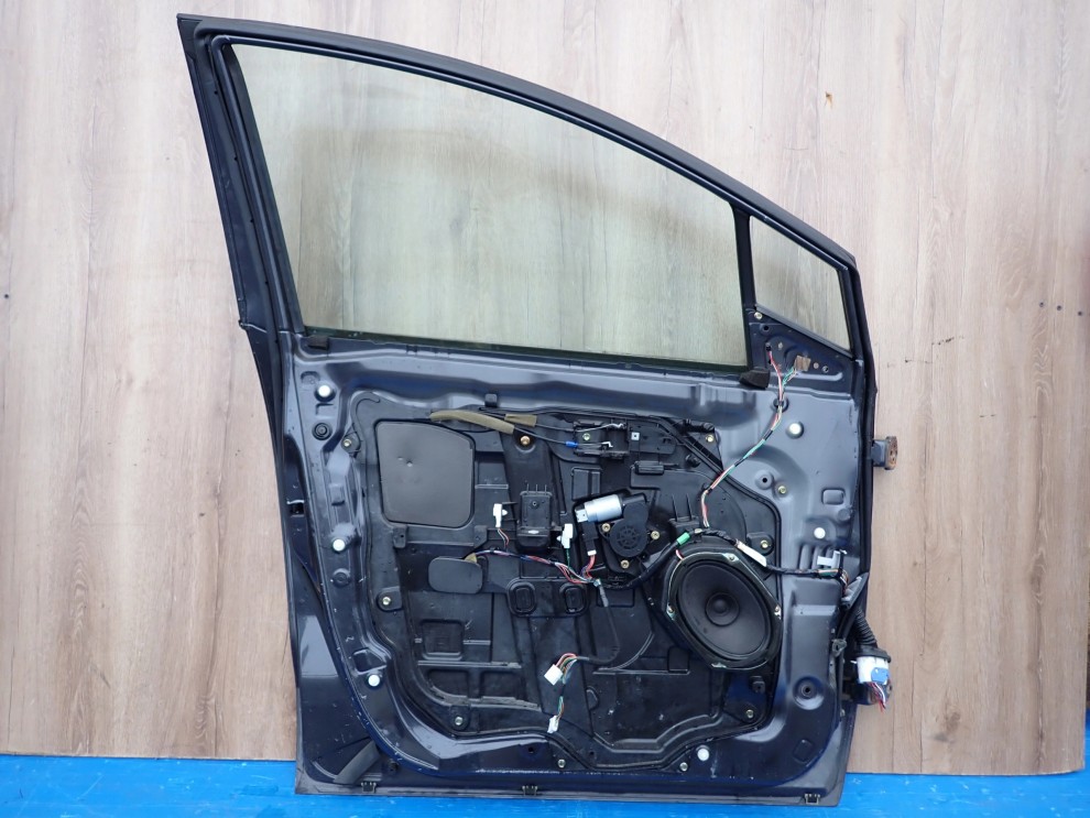 MAZDA 5 MAZDA5 05-10 DRZWI PRZEDNIE LEWE 28B 13/14