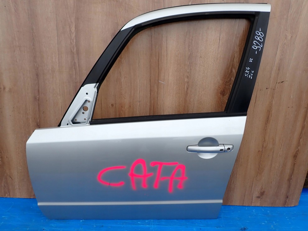 SUZUKI SX4 06-12 DRZWI PRZEDNIE LEWE ZCC 7/9