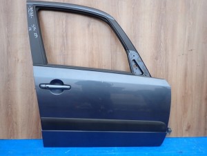 SUZUKI SX4 06-12 DRZWI PRZEDNIE PRAWE ZY4 1/12 MINIATURA