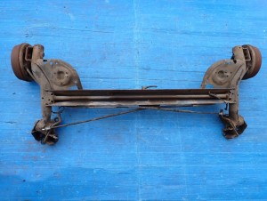 NISSAN MICRA K12 02-10 BELKA ZAWIESZENIA TYŁ 6/8 MINIATURA