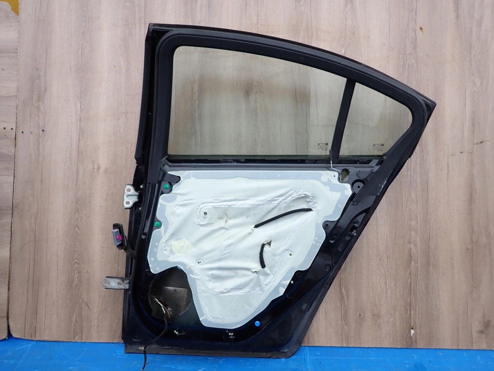 CHEVROLET CRUZE 4d 08-12 DRZWI TYLNE PRAWE GAR 6/7