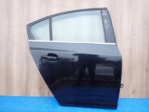 CHEVROLET CRUZE 4d 08-12 DRZWI TYLNE PRAWE GAR 1/7 MINIATURA