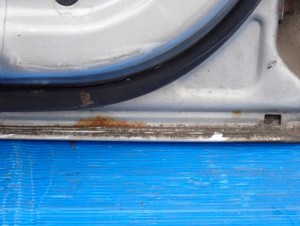 HYUNDAI SANTA FE 01- DRZWI TYLNE LEWE LL 9/11 MINIATURA