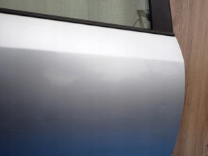 HONDA CIVIC 7 GEN 5d 01-05 DRZWI TYLNE PRAWE NH623M 7/10 MINIATURA