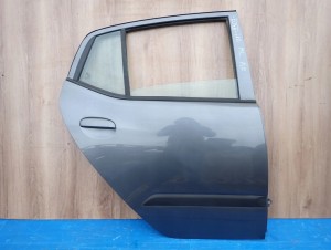 HYUNDAI i10 07-13 DRZWI TYLNE PRAWE ML 1/9 MINIATURA