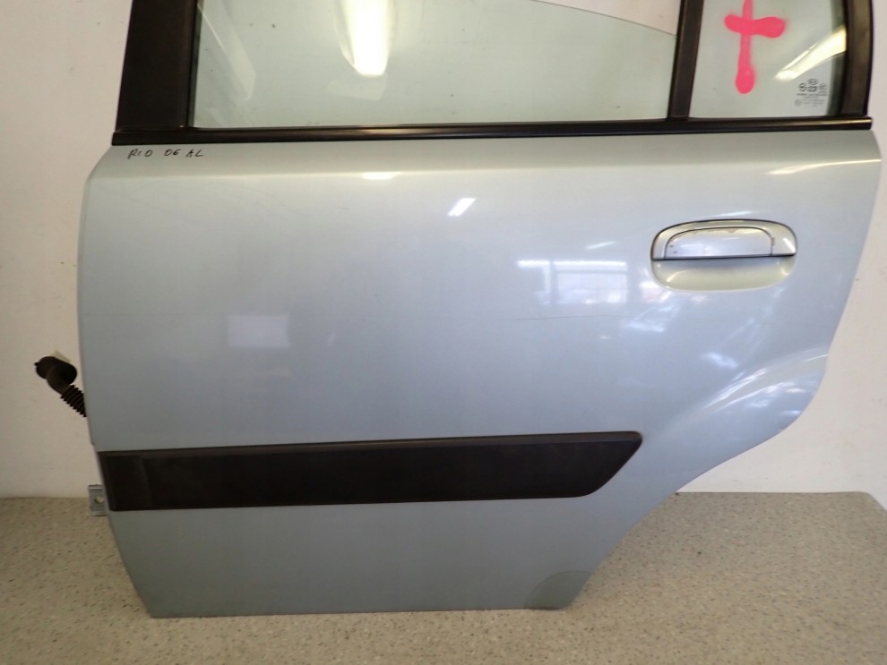KIA RIO 05-11 DRZWI TYLNE LEWE 3/11