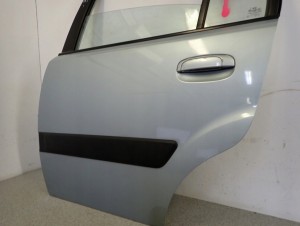 KIA RIO 05-11 DRZWI TYLNE LEWE 5/11 MINIATURA