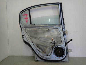 KIA RIO 05-11 DRZWI TYLNE LEWE 10/11 MINIATURA