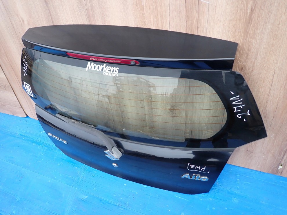 SUZUKI ALTO 09-14 KLAPA BAGAŻNIKA SZYBA TYLNA ZMA 5/8