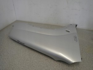 SUZUKI IGNIS I 00-03 BŁOTNIK PRZEDNI PRAWY Z2S 6/10 MINIATURA