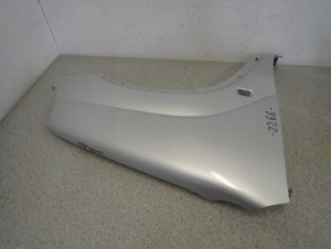 SUZUKI IGNIS I 00-03 BŁOTNIK PRZEDNI PRAWY Z2S 7/10 MINIATURA