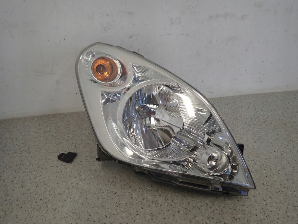 SUZUKI SPLASH 08-11 LAMPA PRZEDNIA PRAWA REFLEKTOR 2/12