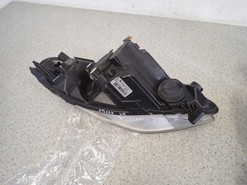 SUZUKI SPLASH 08-11 LAMPA PRZEDNIA PRAWA REFLEKTOR 10/12