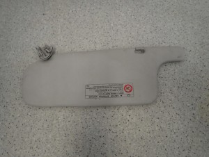 TOYOTA COROLLA VERSO 01- DASZEK PRZECIWSŁONECZNY PRAWY 5/7 MINIATURA