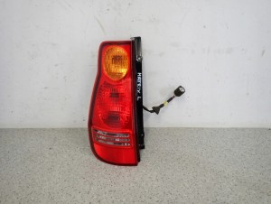 HYUNDAI MATRIX 02- LAMPA TYLNA LEWA 1/9 MINIATURA