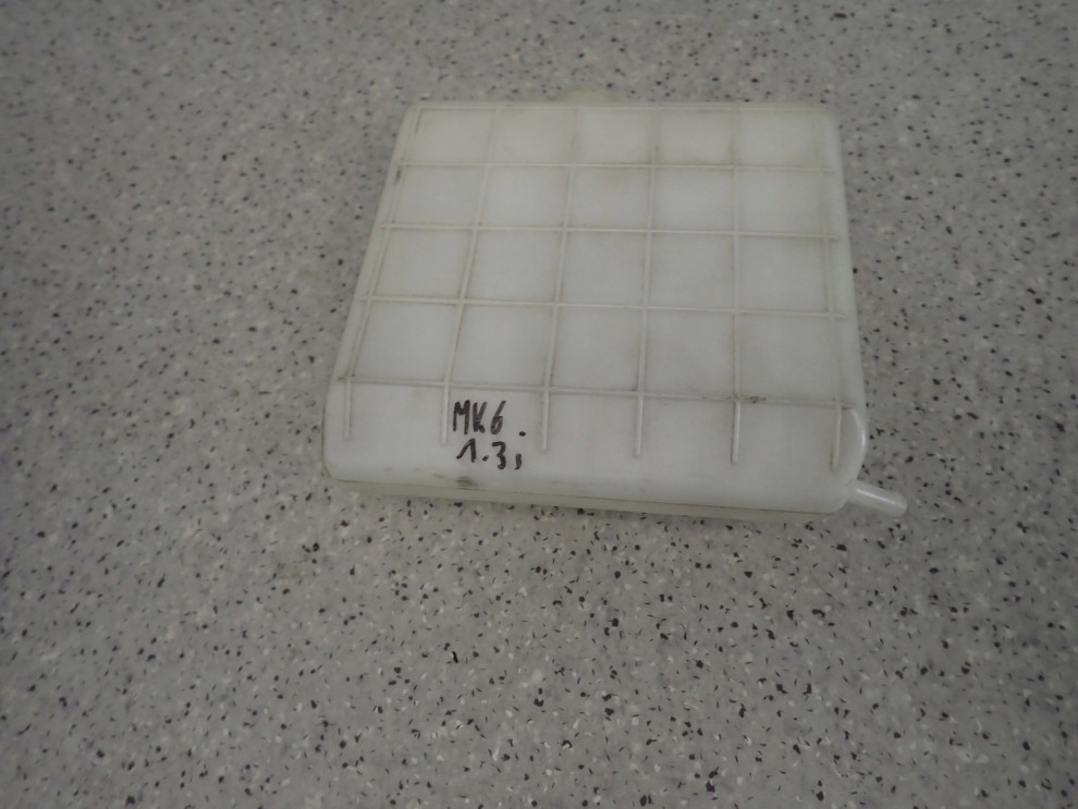 SUZUKI SWIFT 1.3i 05-10 ZBIORNICZEK WYRÓWNAWCZY ZBIORNIK 3/6