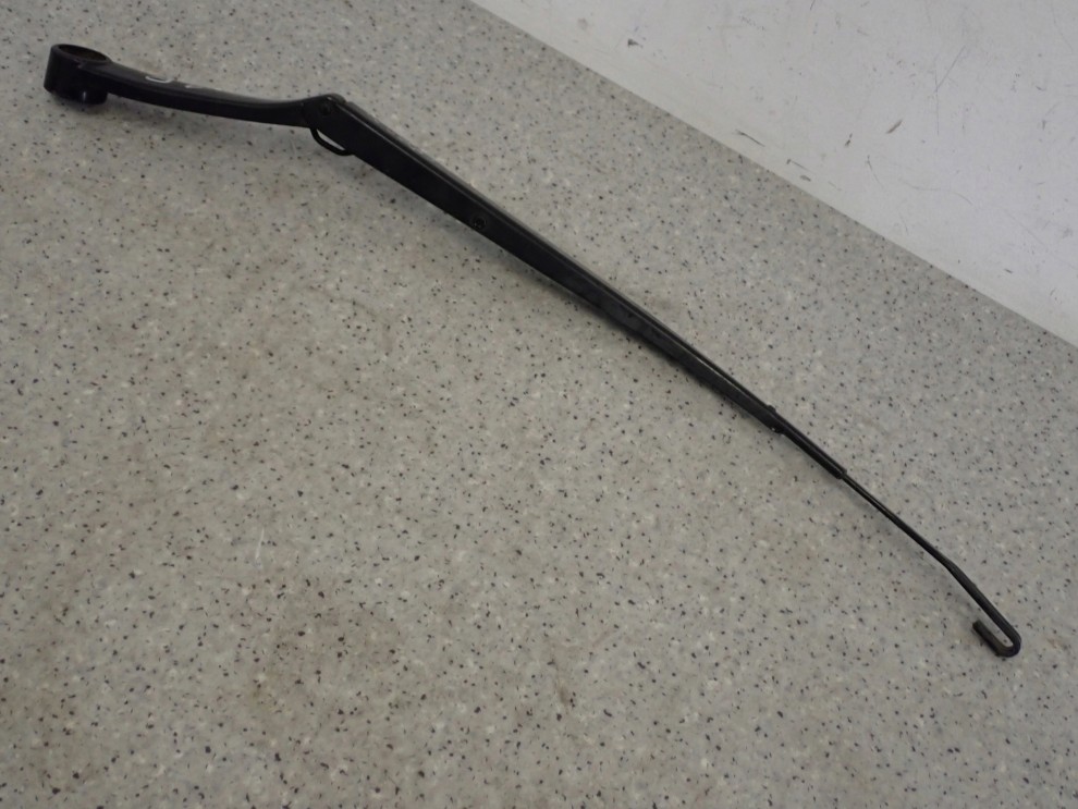 KIA CEED RAMIE WYCIERACZKI PRZÓD PRAWE 4/7