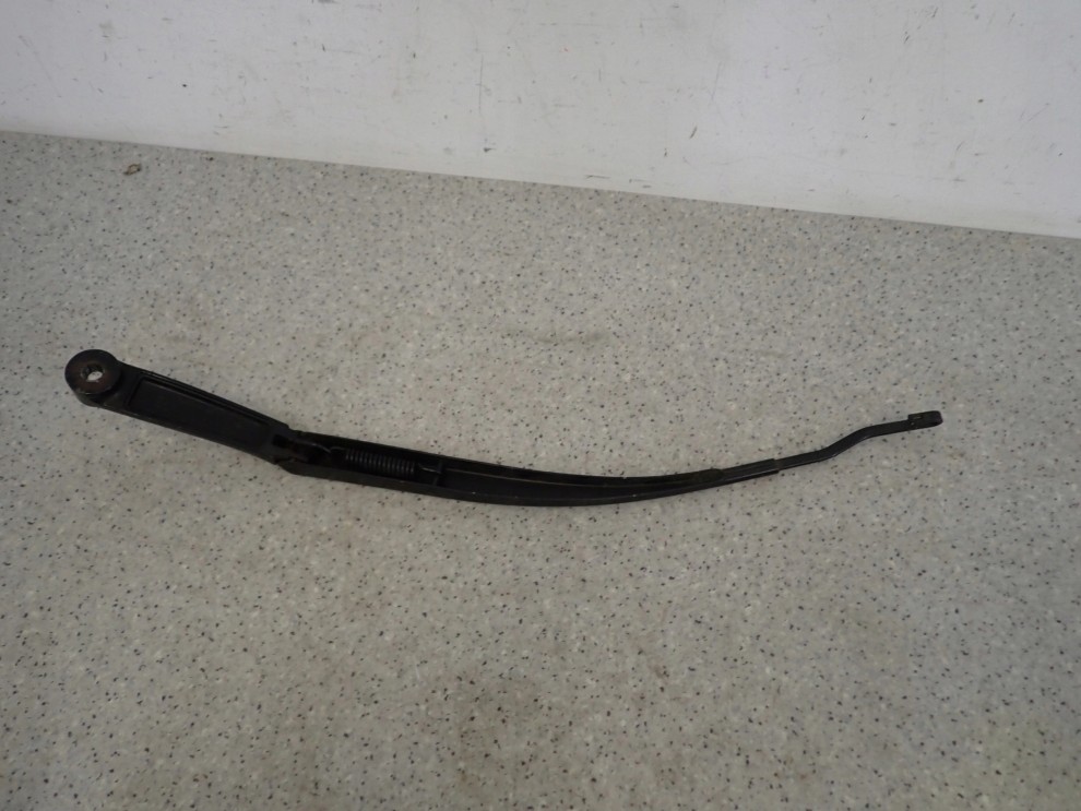 KIA CEED RAMIE WYCIERACZKI PRZÓD PRAWE 6/7