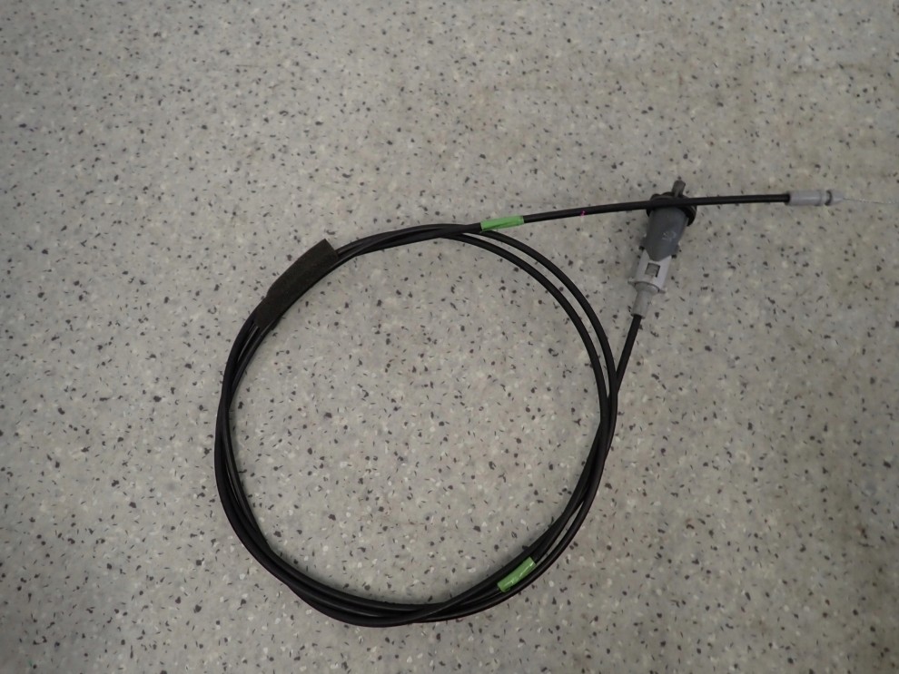 TOYOTA IQ 08- LINKA OTWIERANIA KLAPKI PALIWA 3/6