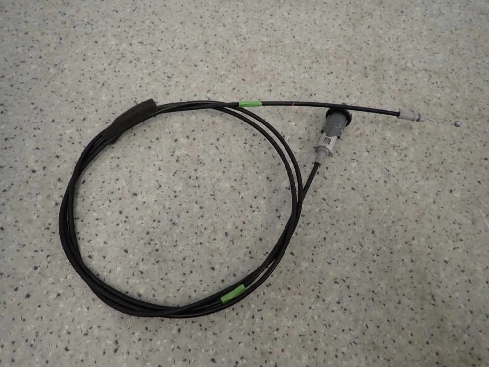 TOYOTA IQ 08- LINKA OTWIERANIA KLAPKI PALIWA 4/6