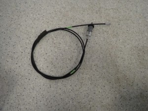 TOYOTA IQ 08- LINKA OTWIERANIA KLAPKI PALIWA 2/6 MINIATURA